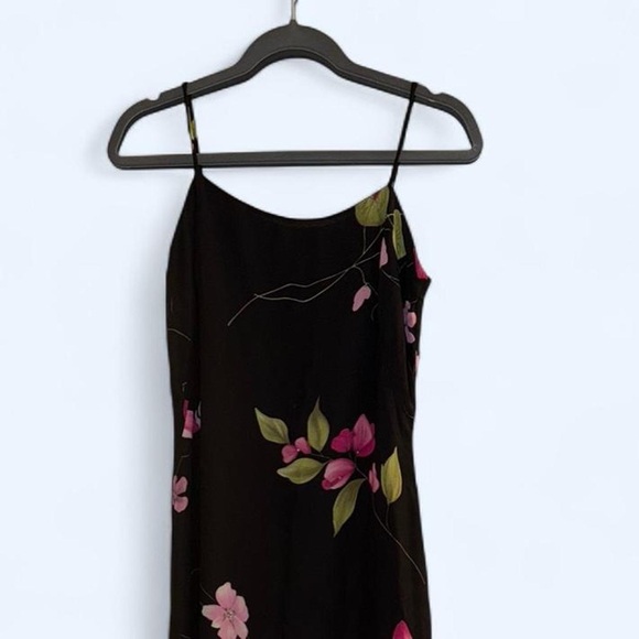 Floral Black Maxi Dress - Picture 2 of 7